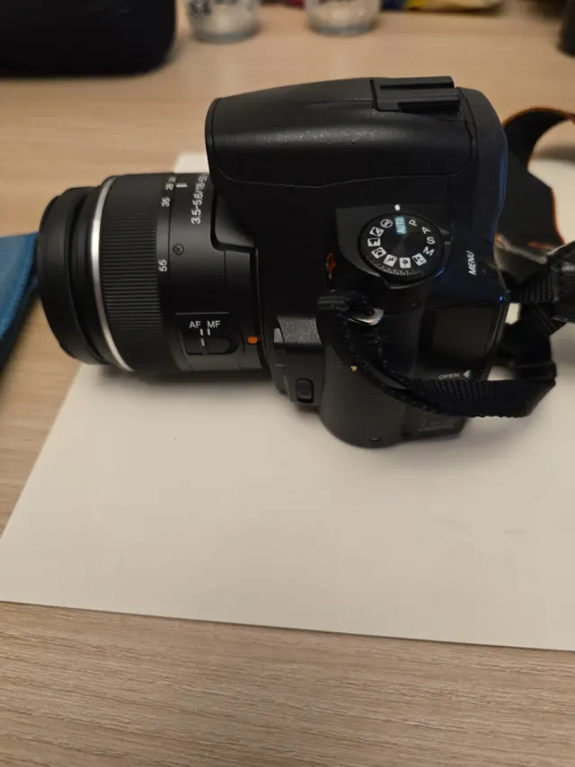 Cámara Sony Alpha 390.