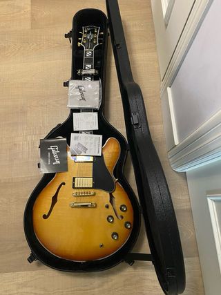 Gibson ES-335 Supreme