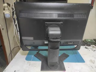 Asus All-in-One ET2012 perfecto para TPV