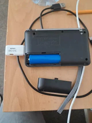 Radio Sonikas K69 con Tarjeta Memoria