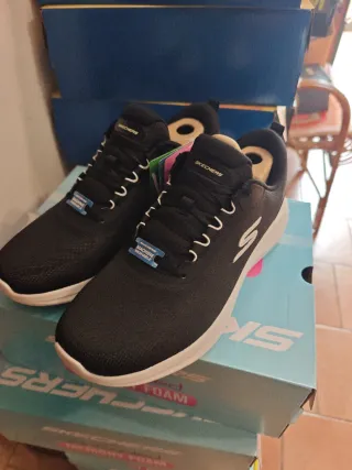 Scarpe Skechers Memory Foam N. 41