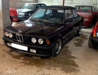 BMW E21 323i CABRIO (modelo unico)