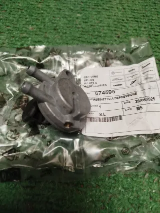 Grifo Gasolina Nuevo Original Depresion Zip Vespa