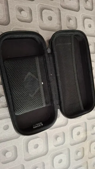 Nintendo Switch + 2 Juegos + Funda