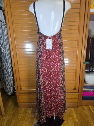 Vestido Zara estampado flores pedrería
