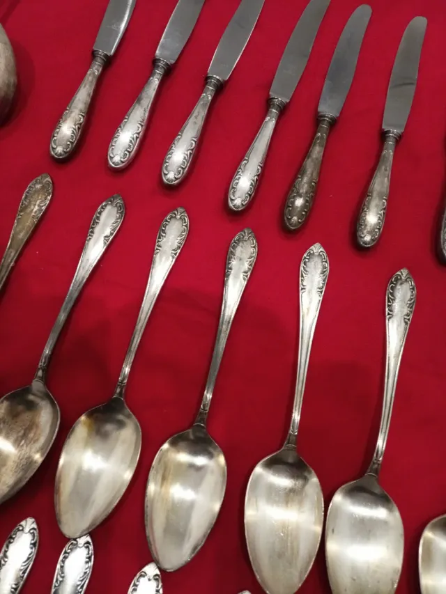 Antigua Cubertería Alpacar Plateada 40 Micras