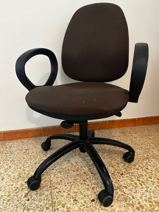 Silla de oficina giratoria