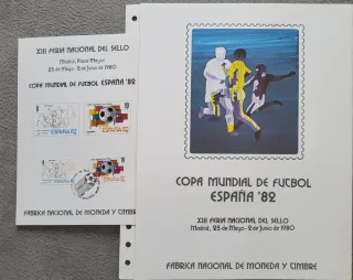 Colección sellos y documento oficial