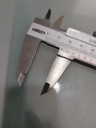 Calibre Insize 150mm Precisión 0.02mm
