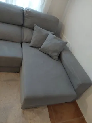 Sofá modular gris de tela