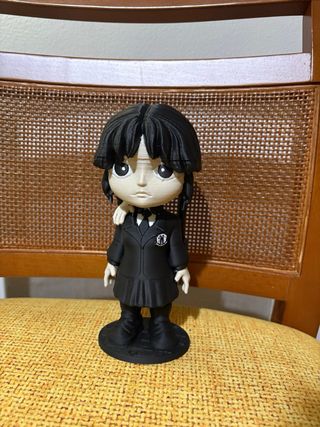 Figura Miércoles Addams