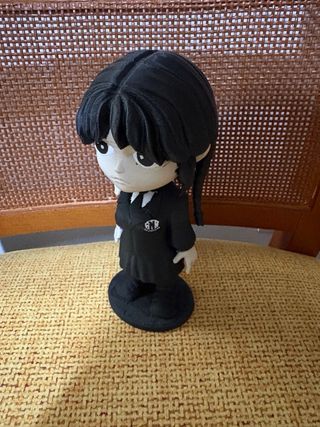 Figura Miércoles Addams