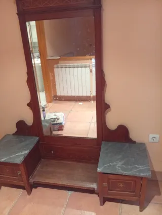 Mueble tocador madera y mármol