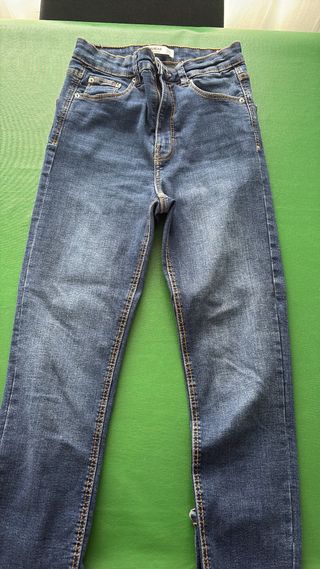 Pantalón vaquero azul Pull&Bear