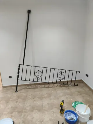 Barandilla quitamiedos hueco escalera