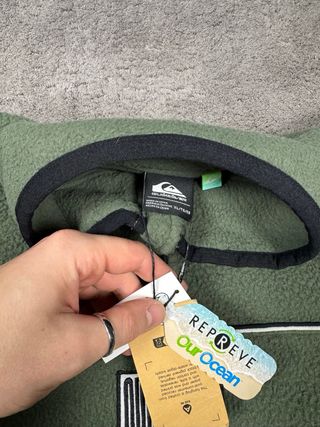 Polar Quiksilver Talla XL Verde con etiqueta