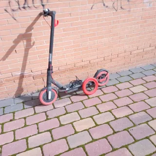 Patinete Eléctrico Xiaomi M365