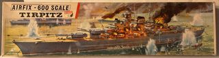 Maqueta barco Airfix Bismarck y Tirpitz 1/600.