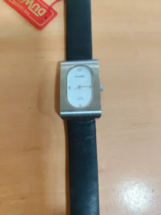 Reloj Duward Sra  Correa Negra nuevo