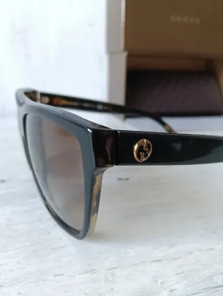 Occhiali da sole Gucci