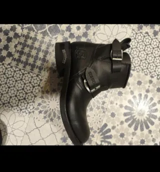 Botas Sendra Cuero Negro Hebillas