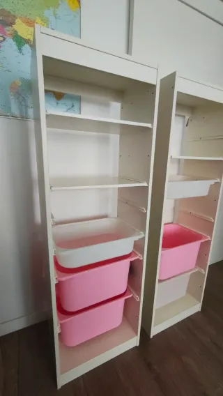 Estanterías Trofast Ikea con cajas