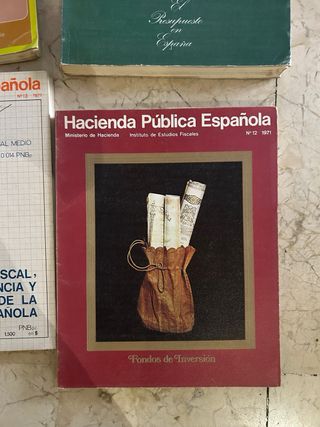 Hacienda publica española seis revistas