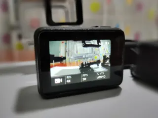 GoPro Hero 5 black con accessori