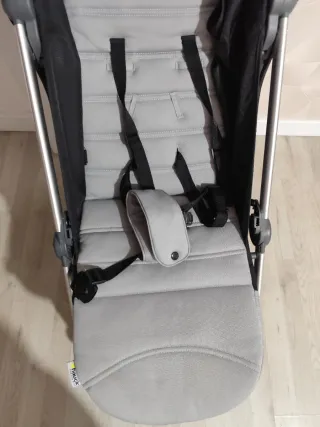 Silla de paseo Hauck ligera y compacta