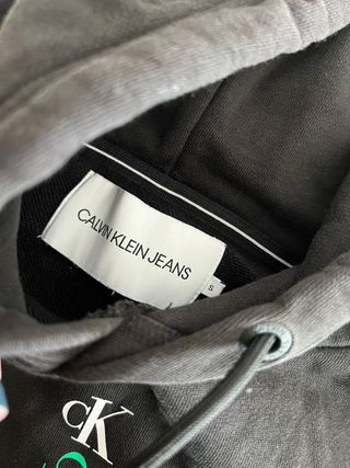 Sudadera Calvin Klein Negra