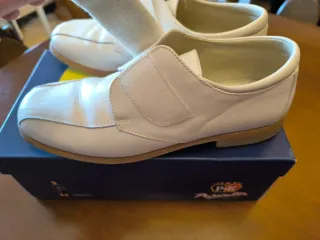 Zapatos comunión niño blancos