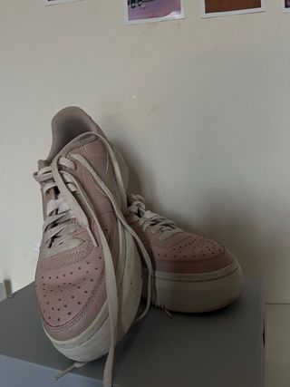 Scarpe Nike donna rosa beige