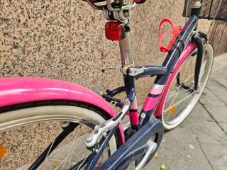 Bicicleta infantil B'TWIN rosa y azul