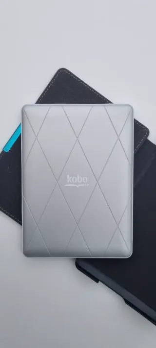 Kobo Glo Bianco + Custodia