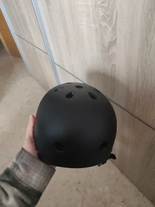 Casco Negro Patinete