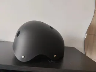 Casco Negro Patinete