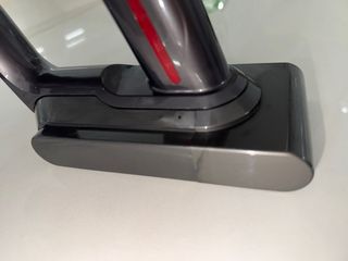 ASPIRADORA DYSON V12 DETECT SLIM ABSOLUTE