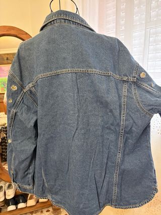 Sobrecamisa Desigual bordada flores