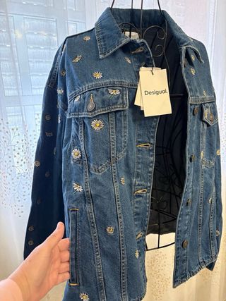 Sobrecamisa Desigual bordada flores