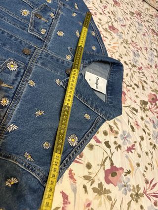 Sobrecamisa Desigual bordada flores