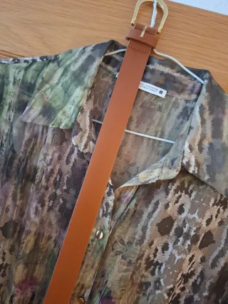 Lote 2 faldas y 4 vestidos nuevos y seminuevo