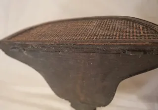 Mensula pared ratán y madera