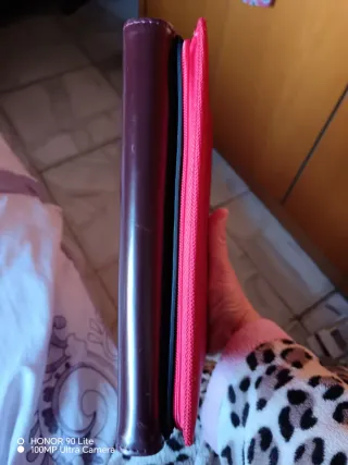 Portadocumentos anillas negro y rojo