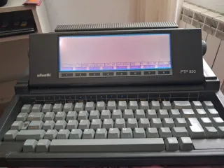 Procesador de texto Olivetti PTP 820