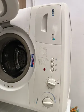 Lavadora NEWPOL S 581 Blanca