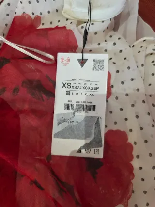 Vestido Zara flores y lunares