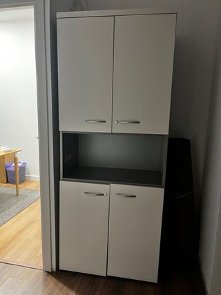 Armario modular oficina gris y blanco