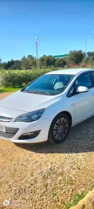 Opel Astra 2014