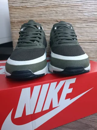 Nike Air Max BW Ultra caqui T40