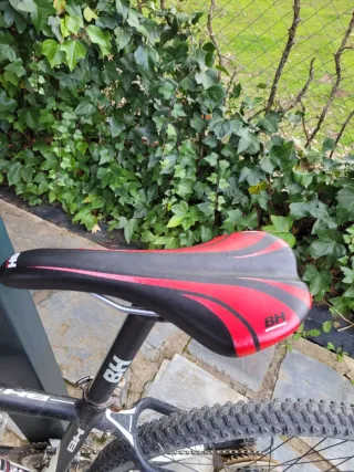 Bicicleta MTB BH Model PEAK